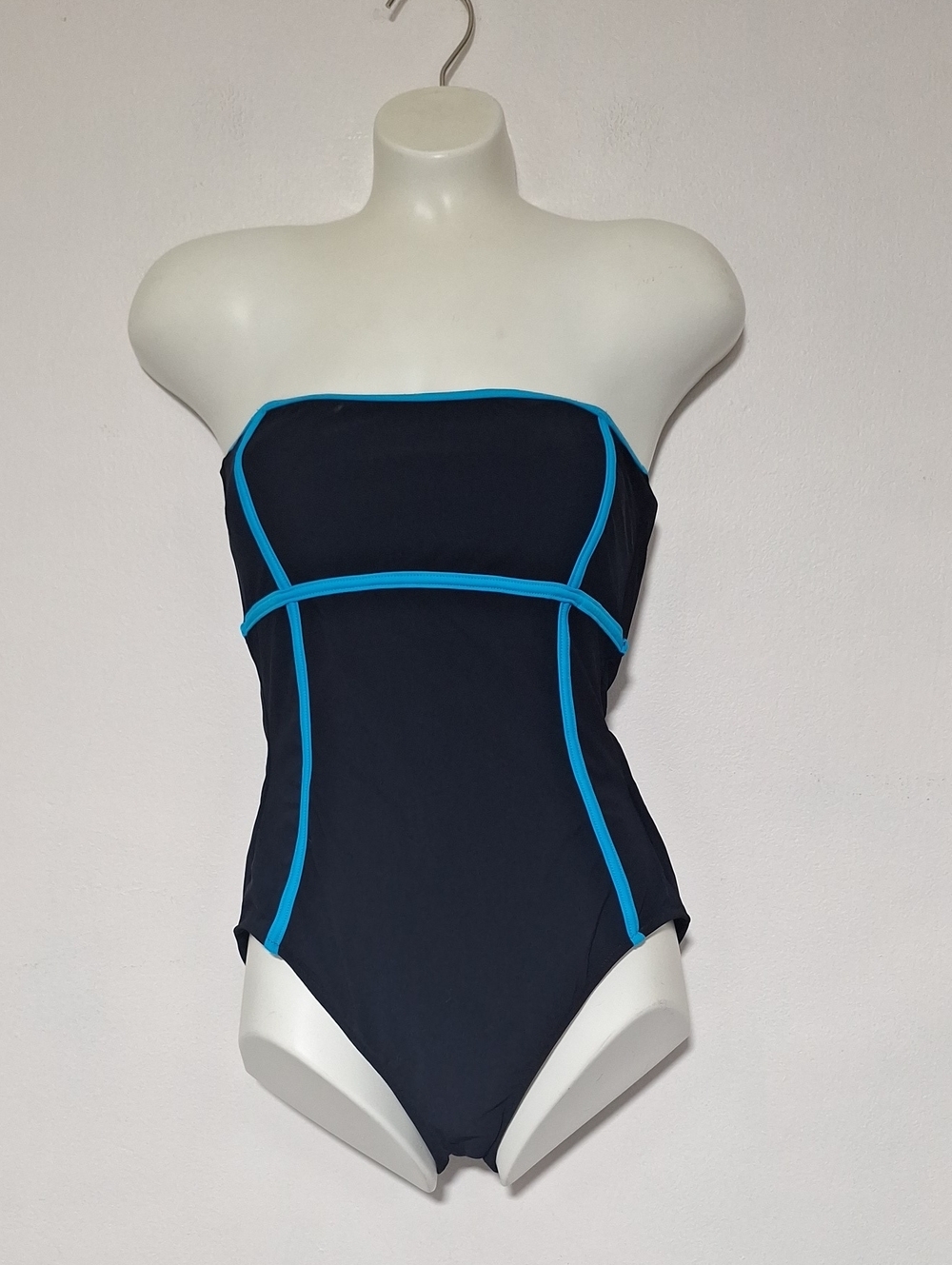 Gottex Black One-Piece Strapless Swimsuit with Turquoise Trim